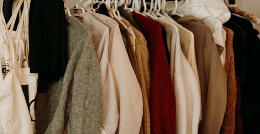 How to Score the Best Discounts on Clothing Collections Online